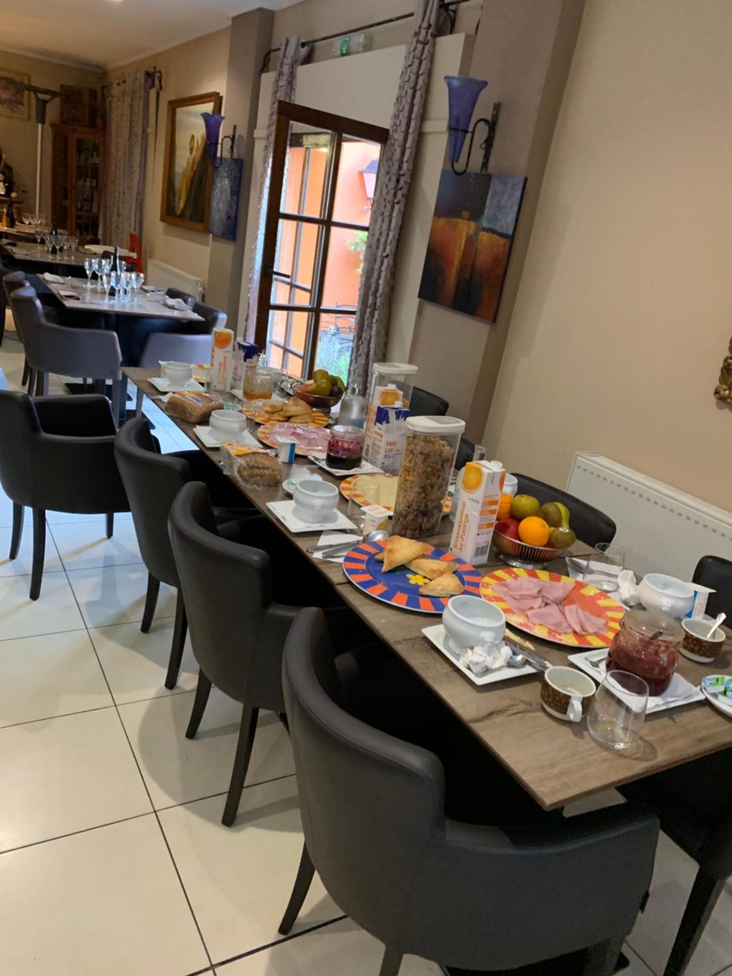 Residence La Floraison Anderlecht Екстериор снимка