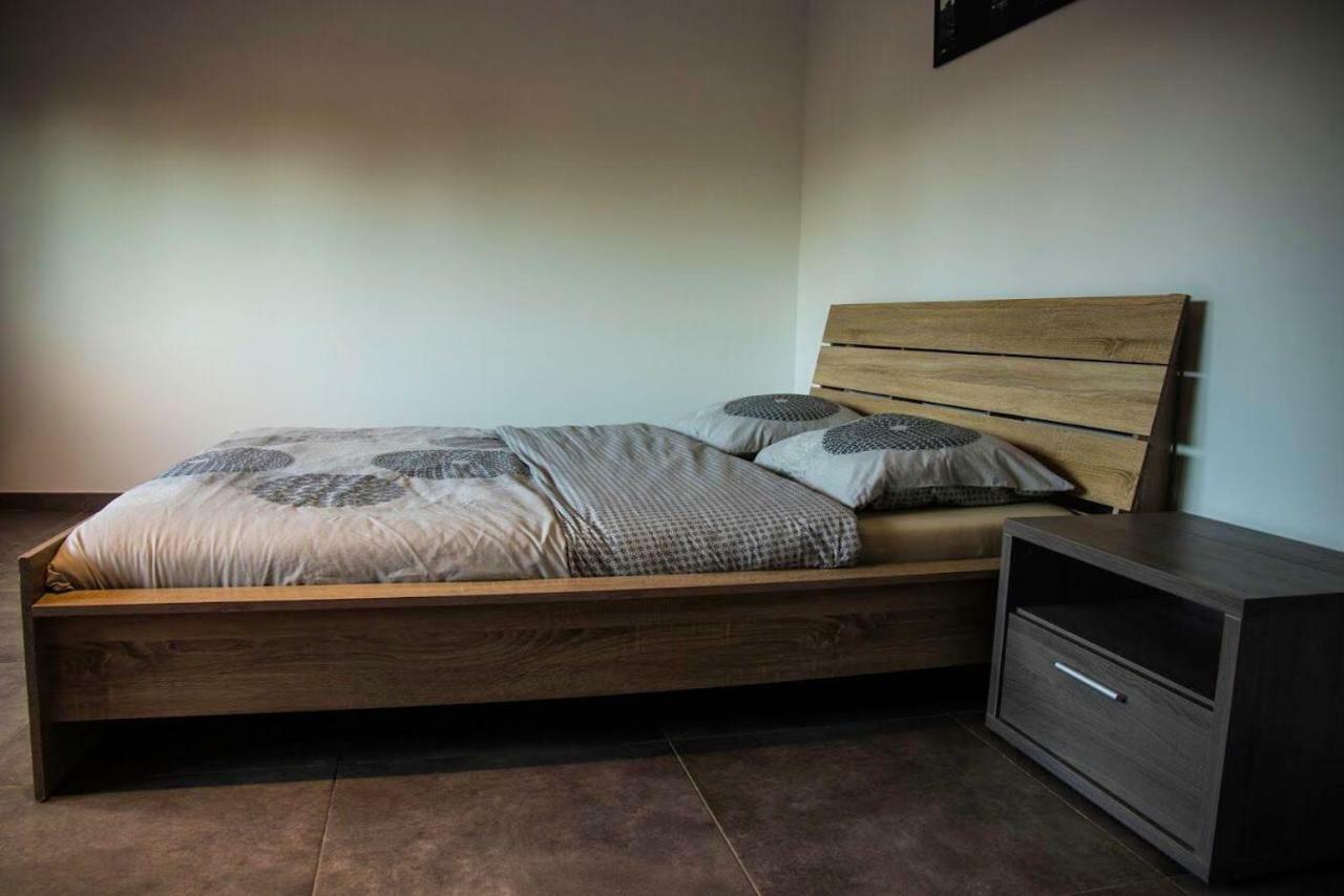 Residence La Floraison Anderlecht Екстериор снимка