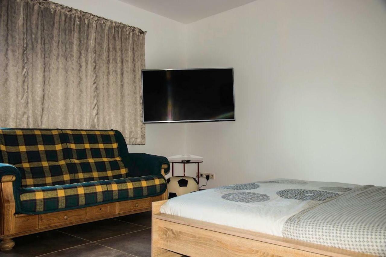 Residence La Floraison Anderlecht Екстериор снимка