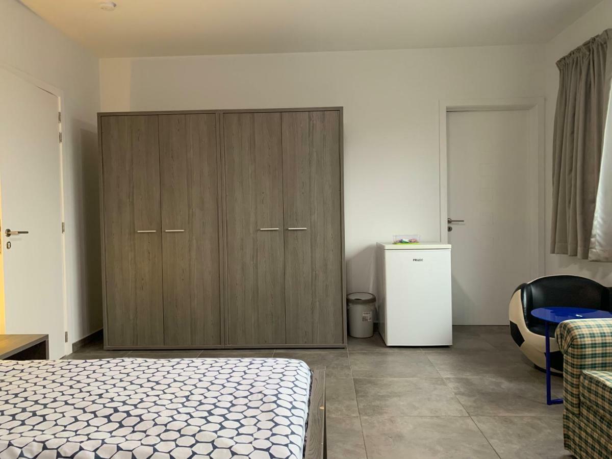 Residence La Floraison Anderlecht Екстериор снимка